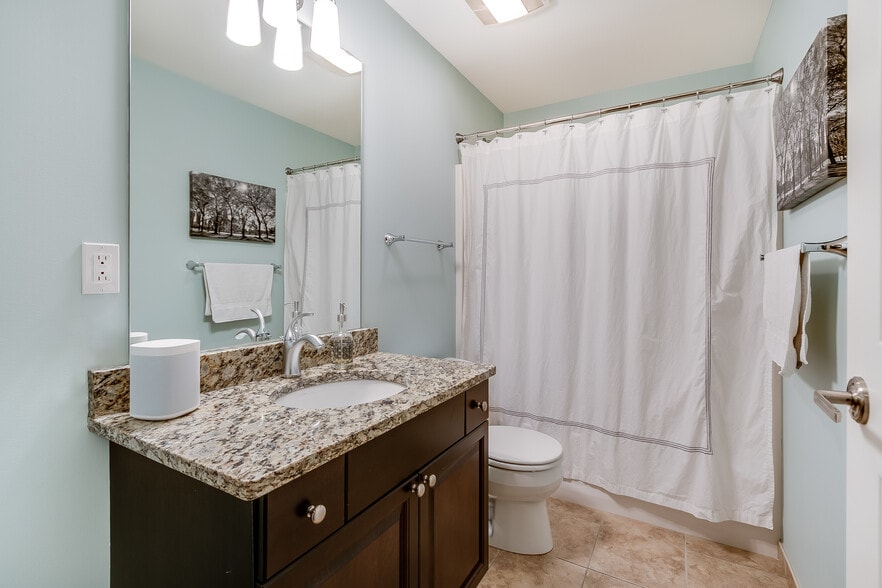 Building Photo - 27 Library St NE