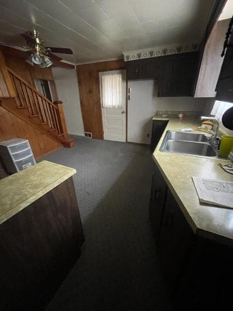 Building Photo - 8007 Hayward St.