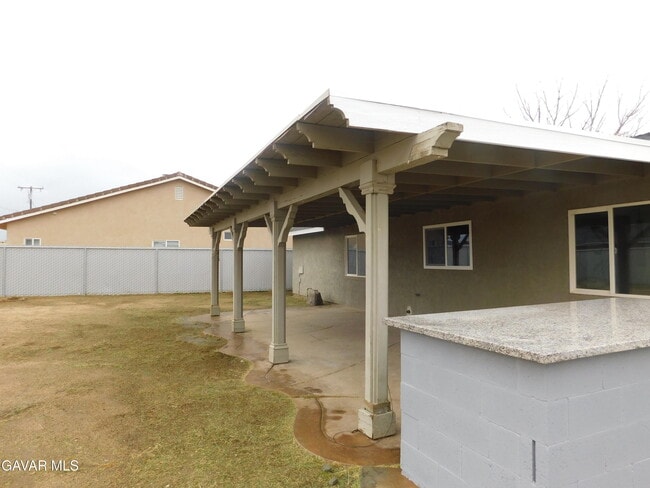 Building Photo - 8260 Viburnum Ave