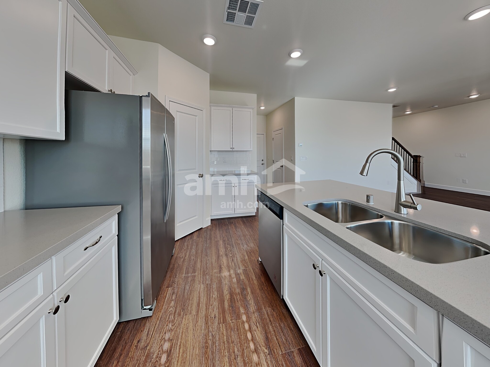 Building Photo - 6110 Theodore St