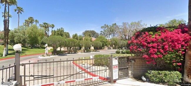 Gated Community - 2801 N Los Felices Cir E