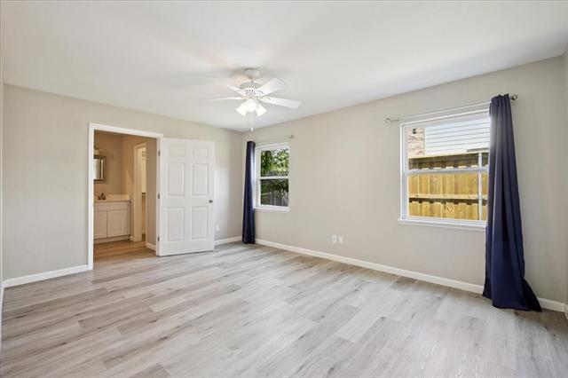 Building Photo - 7905 Hook Dr