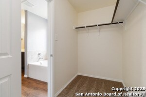 Building Photo - 150 Meadow Path