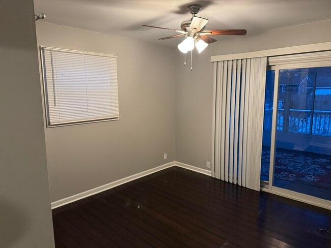 Building Photo - 513 Wilkinson St