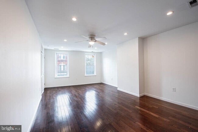 Building Photo - 545 Christian St