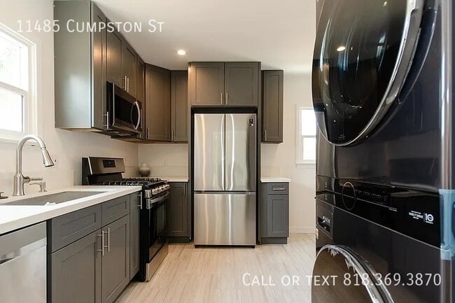 Building Photo - 11485 Cumpston St