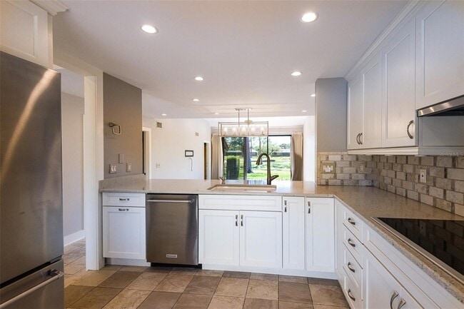 Building Photo - 5332 Huntingwood Ct