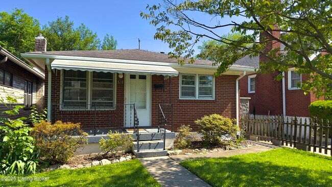 Building Photo - 618 Maylawn Ave