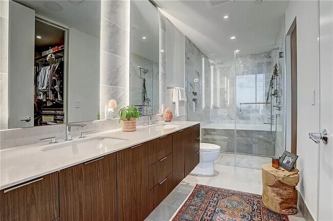 Building Photo - 1891 Curtis St