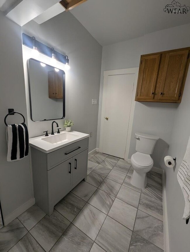 Building Photo - 2306 Garfield St