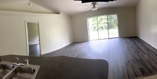 Building Photo - 1940 SW 170th Loop