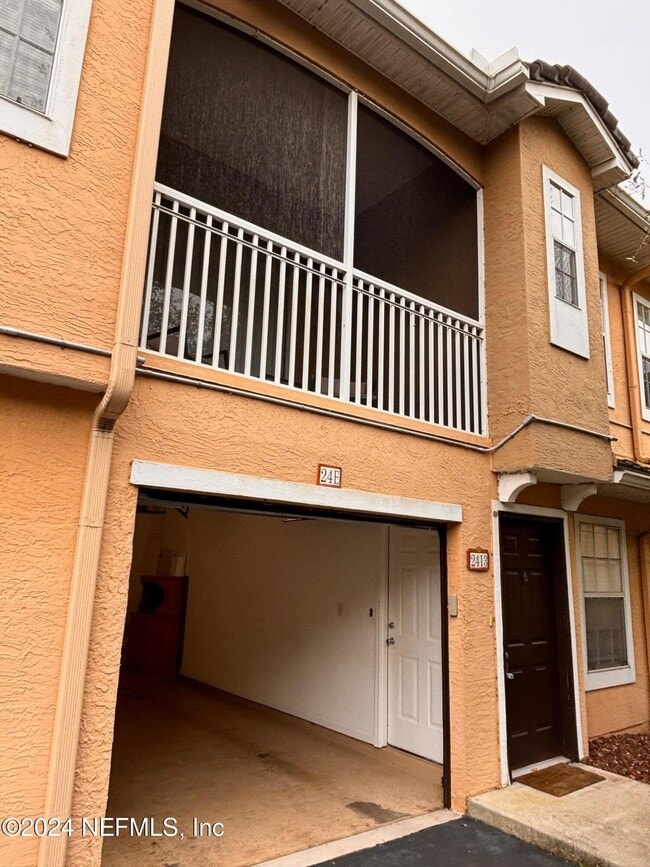 Building Photo - 10075 GATE N Pky