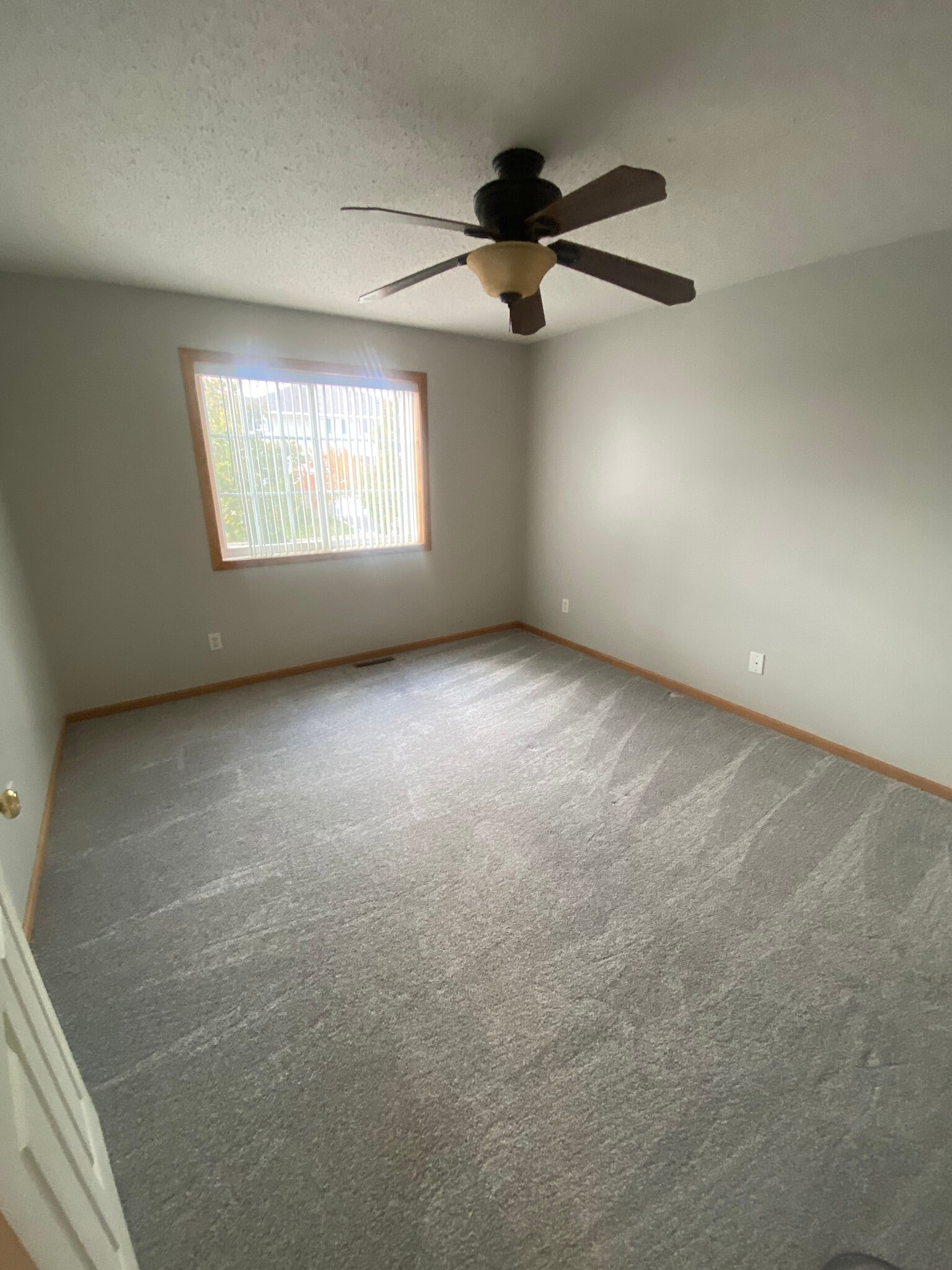 Building Photo - 2444 Yellowstone Dr