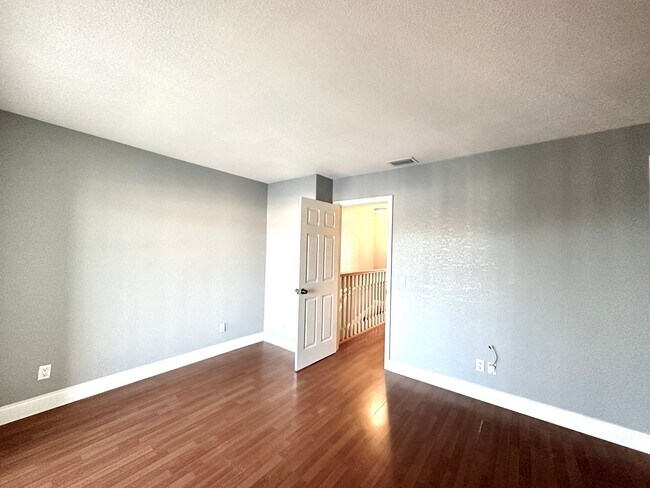 Building Photo - 1350 Mediterranean Dr