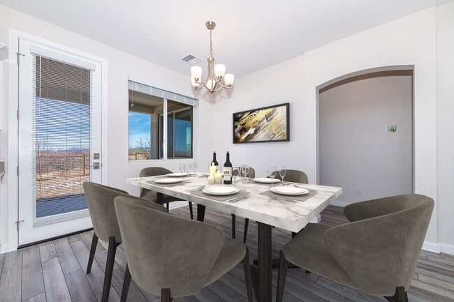 Building Photo - HOUSE -COTTONWOOD - HOA:THE VINEYARDS IN C...