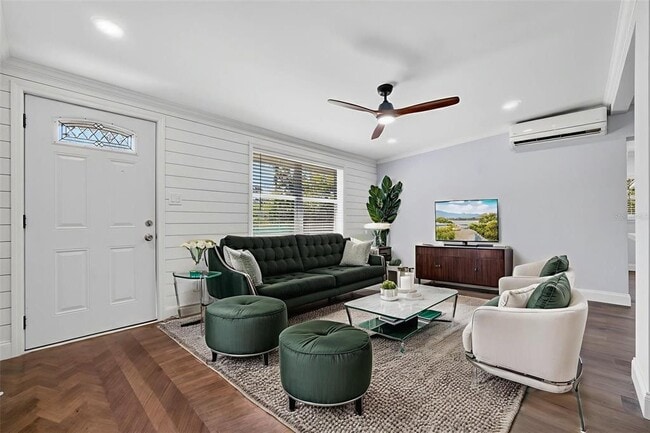 Building Photo - 4505 Cottonwood Dr