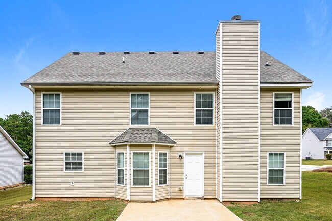 Building Photo - 223 Millstone Dr