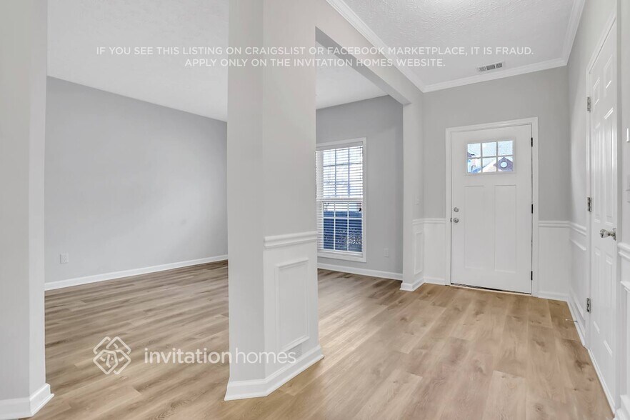 Building Photo - 1230 Everwood Dr SW
