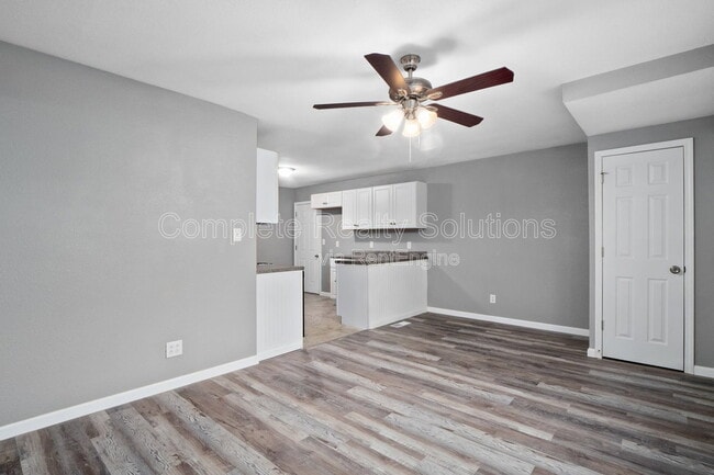 Building Photo - 50 Lynn Meadows Ln