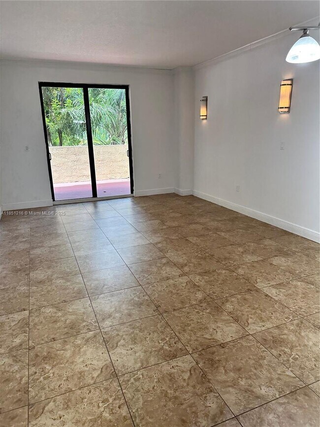Building Photo - 8440 SW 8th St