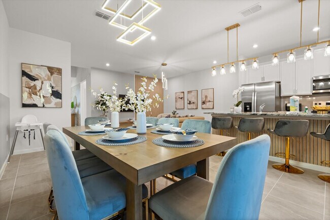 Building Photo - 2329 Distant Sun Trl