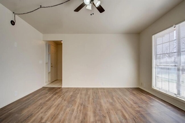 Building Photo - 2713 65th St