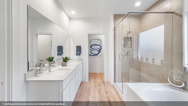 Building Photo - 1517 Sunrise Gables Dr