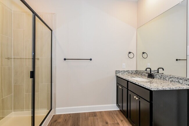 Building Photo - 1215 Butler Ave