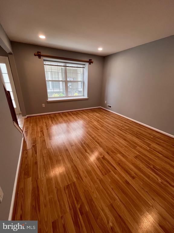 Building Photo - 5803 Coventry Way
