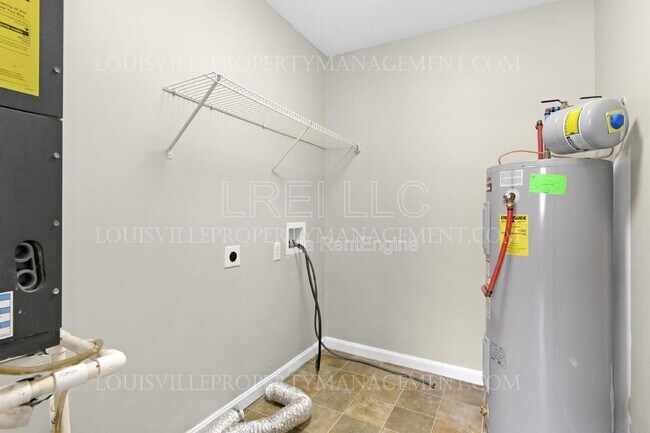 Building Photo - 304 Keeneland Dr