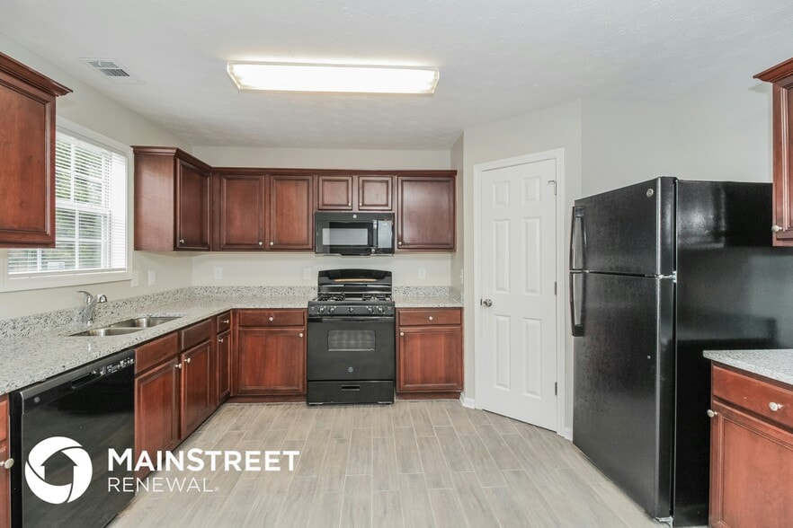 Building Photo - 2146 Silva Ct