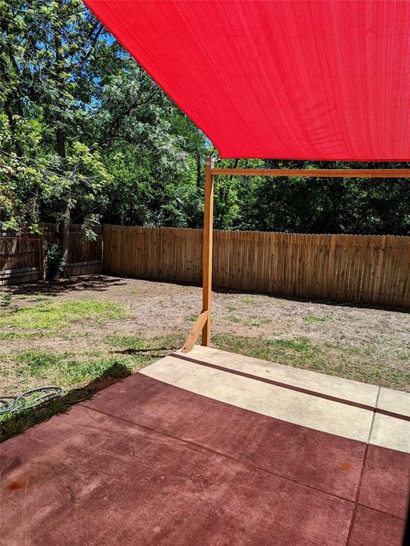 Building Photo - 1605 Balsam Way