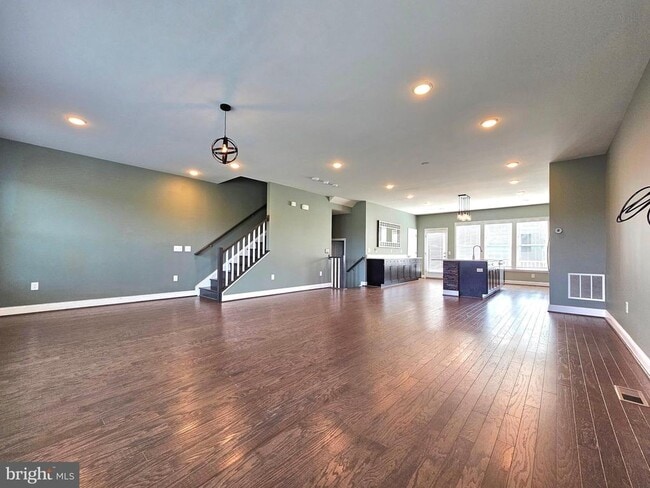 Building Photo - 17235 Branched Oak Rd