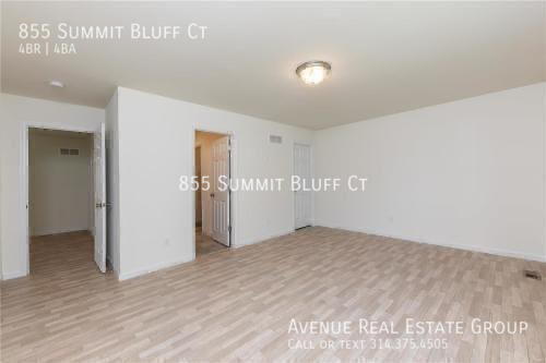 Building Photo - 855 Summit Bluff Ct
