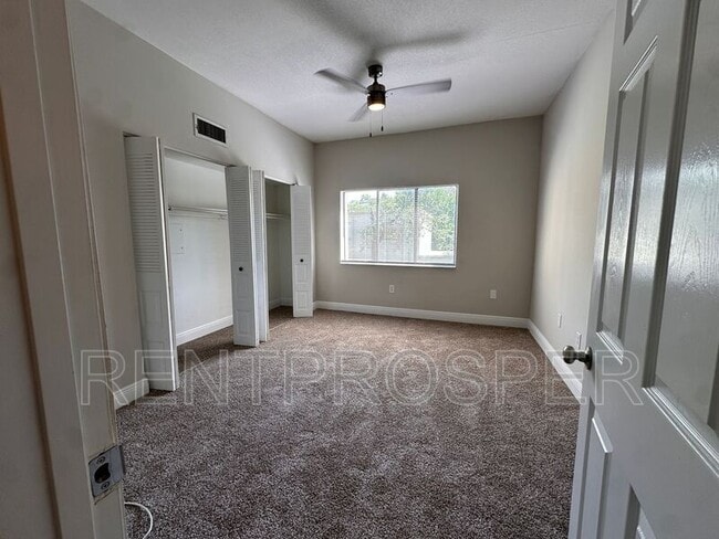 Building Photo - 3242 S Semoran Blvd