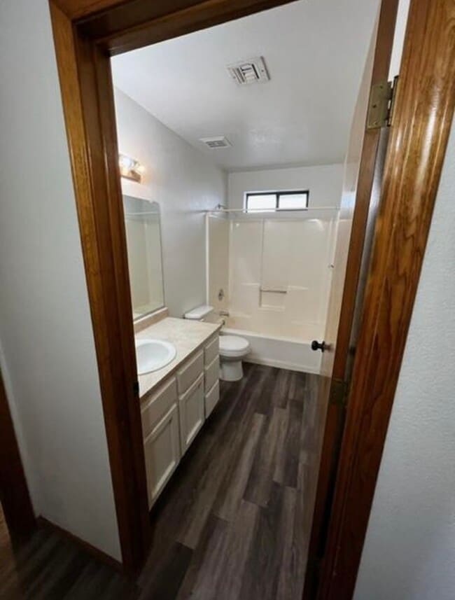 Building Photo - 1165 Sunny Ridge Dr