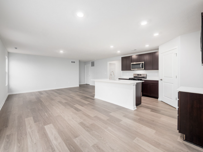Building Photo - 426 Emily Dr