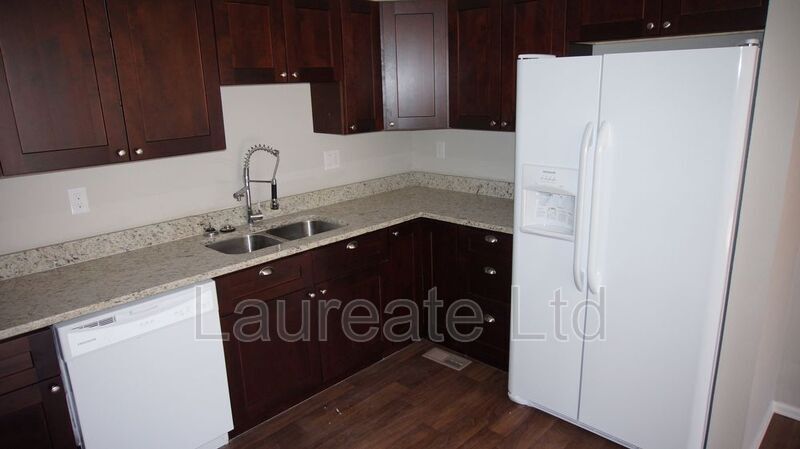 Building Photo - 2995 W Yale Ave