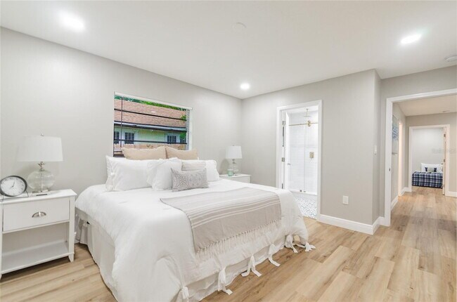 Building Photo - "Historic Seminole Heights 3-Bed, 2-Bath H...