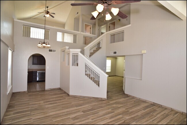 Building Photo - 11108 Whitey Ford St