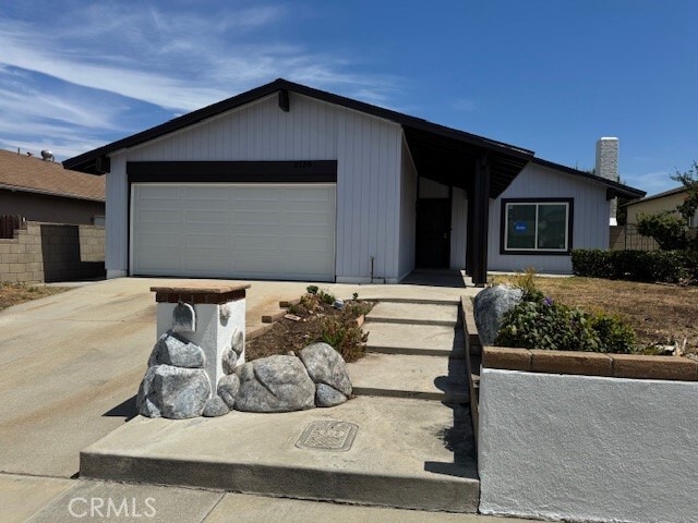 Primary Photo - 2136 Elderway Dr