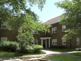 Building Photo - Parkland Village Apartments