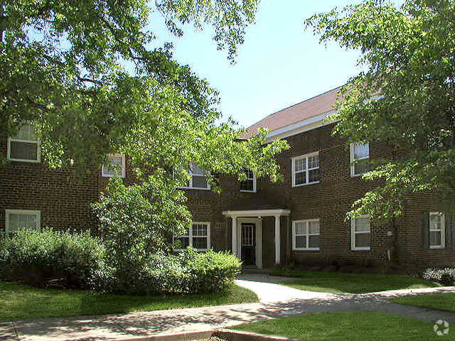 Building Photo - Parkland Village Apartments