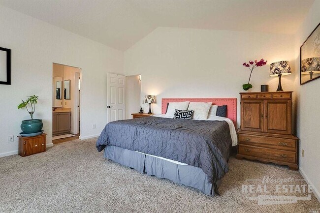 Building Photo - 1659 Calle Ranchero Dr