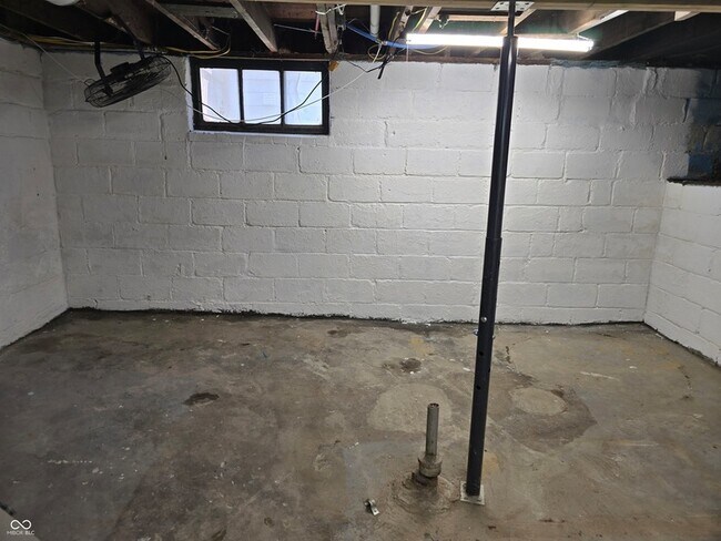 Building Photo - 2035 S Pennsylvania St