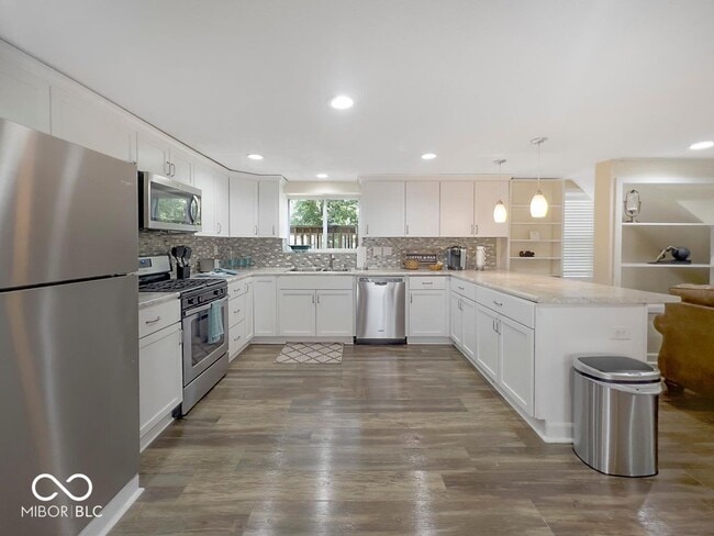 Building Photo - 2600 S Bryan St