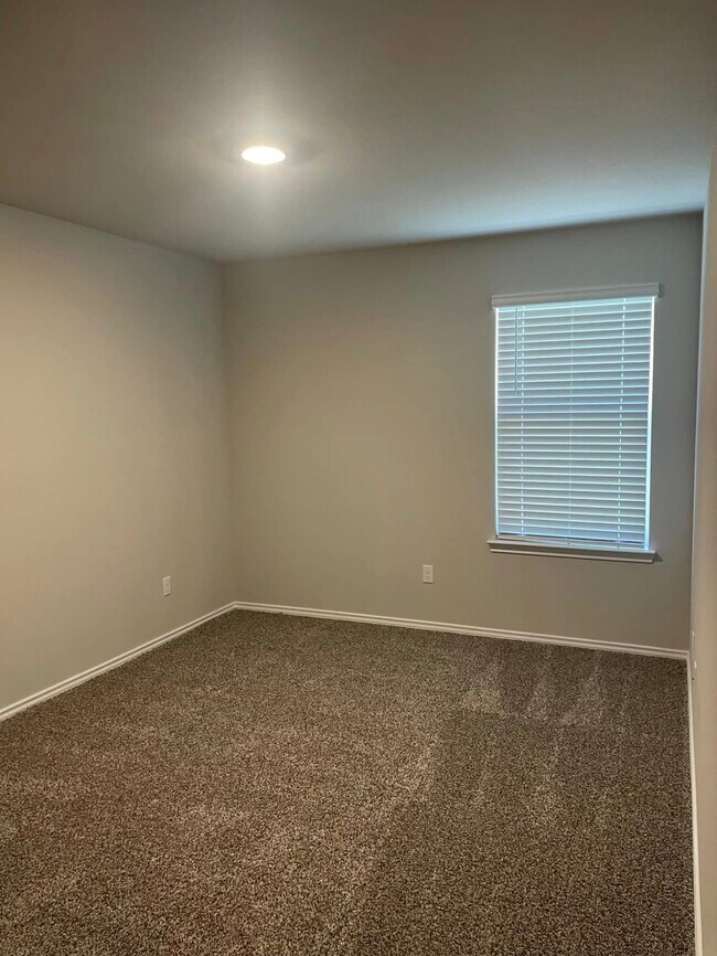 Building Photo - 3104 Sherco Rd