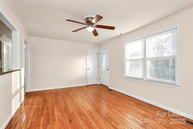 Building Photo - 5325 Cold Harbor Dr