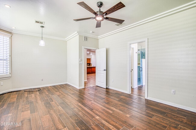 Building Photo - 13401 Emerald Pond Dr