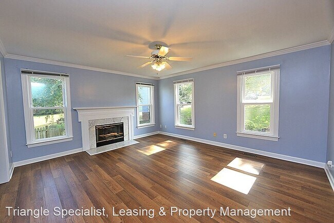Building Photo - 4 br, 2.5 bath House - 405 St Kitts Court
